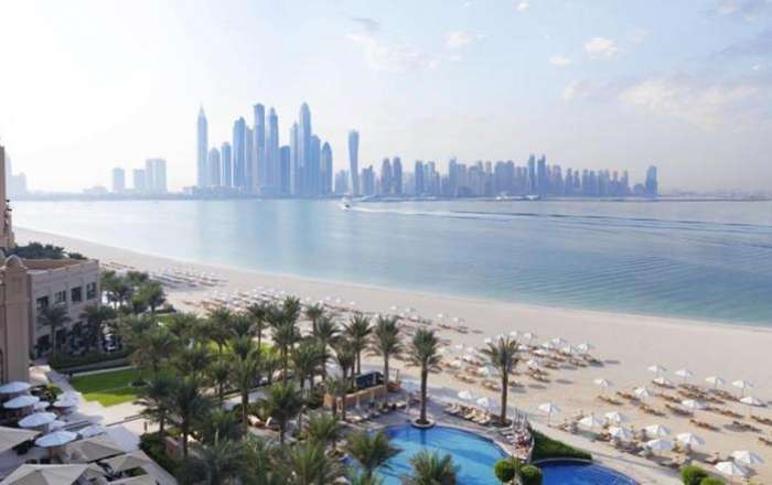 Discover Dazzling Dubai from Your Elegant Base