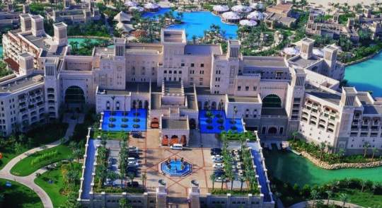 Main image of the hotel Jumeirah Al Qasr at Madinat Jumeirah.