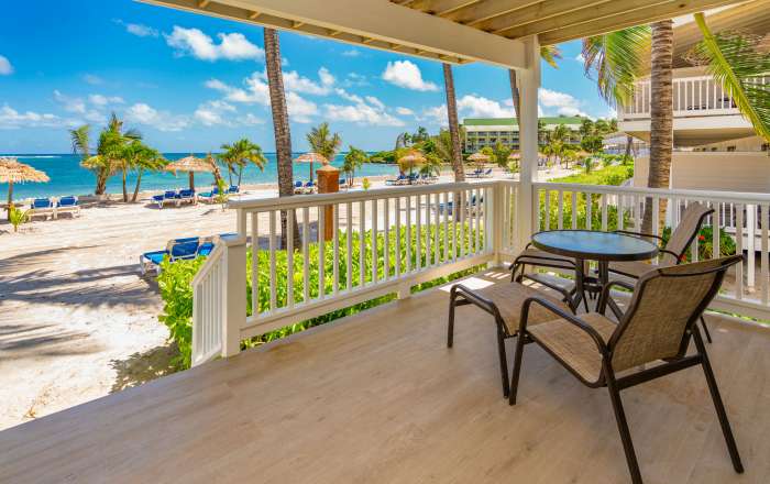 Beachfront Room Terrace