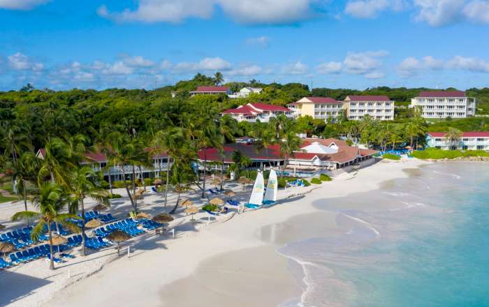 Pineapple Beach Club