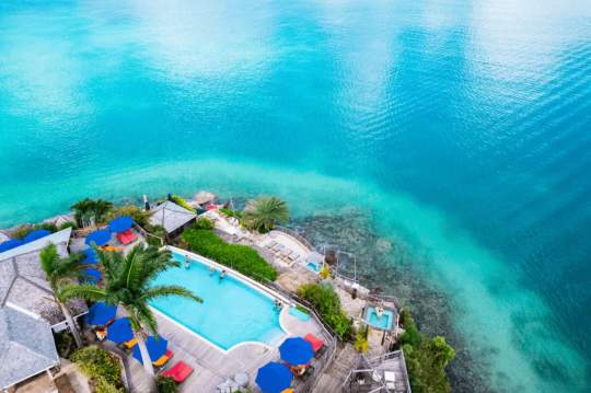 Main image of the hotel Cocobay Resort.