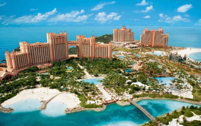 Tour packages to Paradise Island from UK