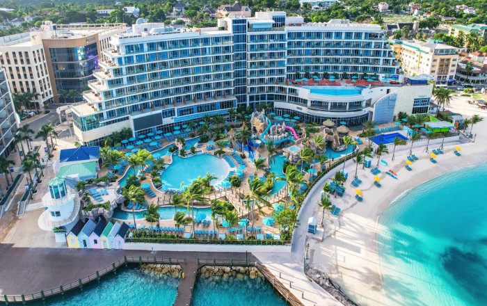 Main image for the offer: Enjoy a Splash of Paradise in Nassau - 4* Escape to the Bahamas inc. Ocean Front Room.