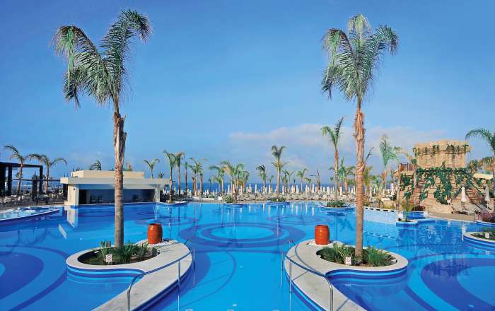 Views from the Infinity Pool