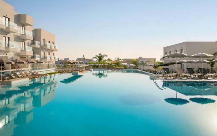 Take a Dip in the Enticing Infinity Pool