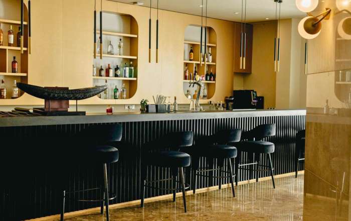 Sonata lounge