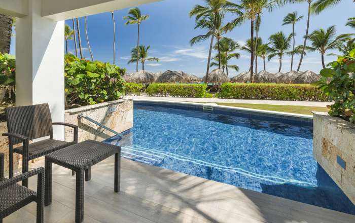 Swim Up Accommodation