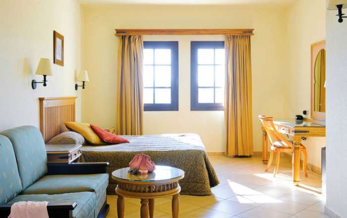 Superior Room with King Bed