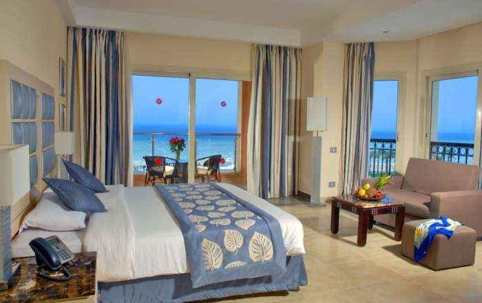 Superior Room with private balcony and sweeping ocean views