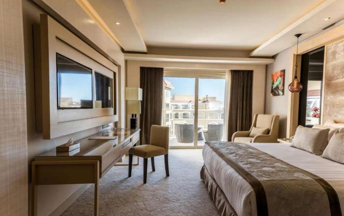 Deluxe Room with Pool View