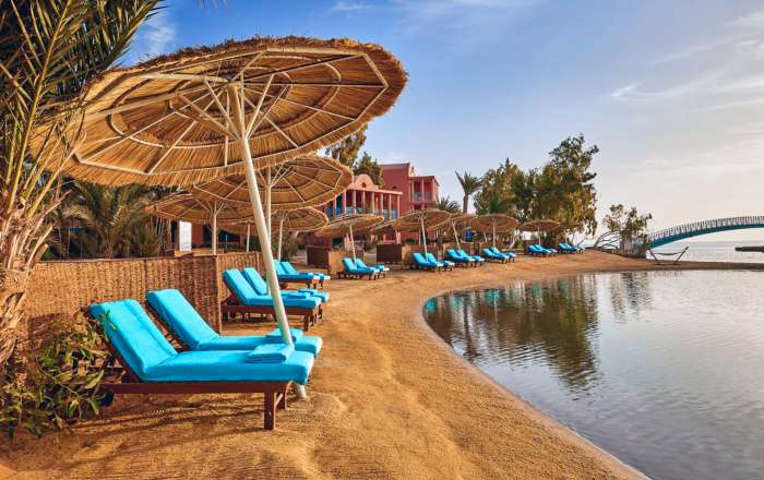 Beachfront positioning in El Gouna
