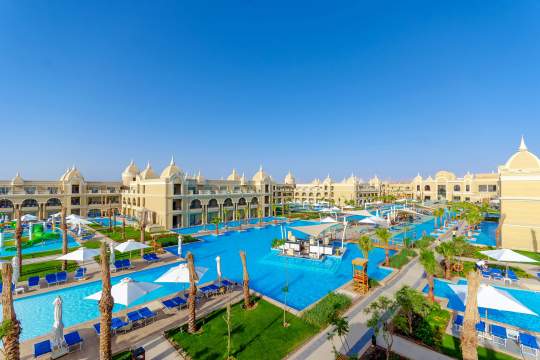 Main image of the hotel Titanic Royal Resort.