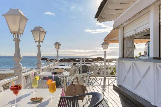 Main image of the hotel Hotel Bahia del Duque.