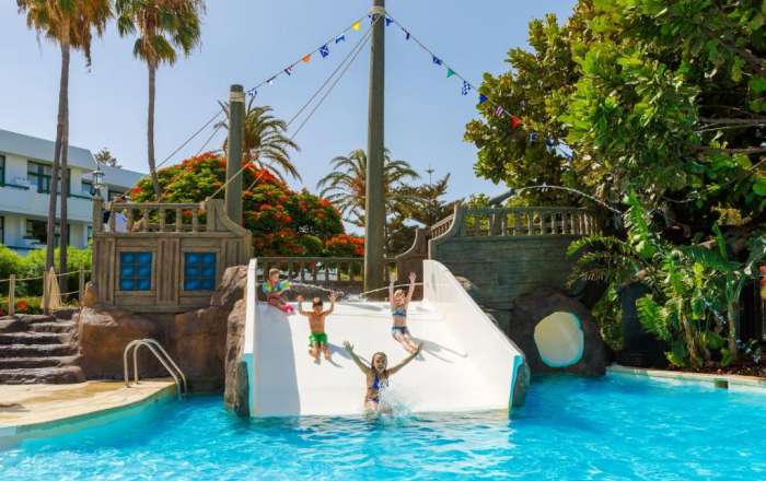 Let Your Little Ones Loose in the Kids Pool