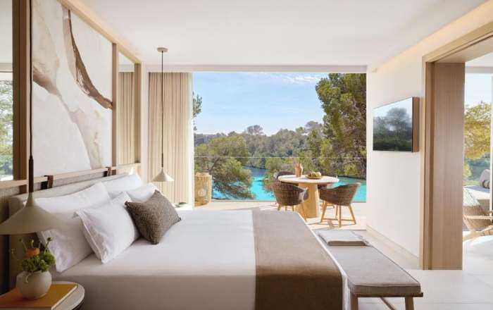 Modern Rooms Offering Stunning Views