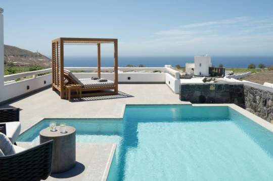 Main image of the hotel La Ponta Villas & Suites.