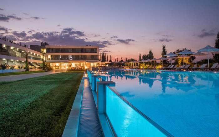 Buca Beachclub at Night
