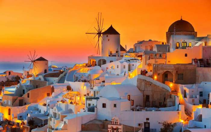Santorini has some of the Best Sunsets in the World