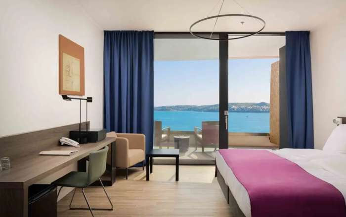 Comfortable and spacious rooms