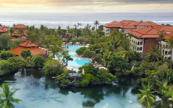 Stunning Lagoon Views