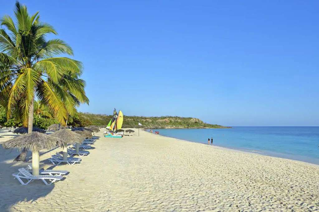 Sol Río de Luna y Mares,