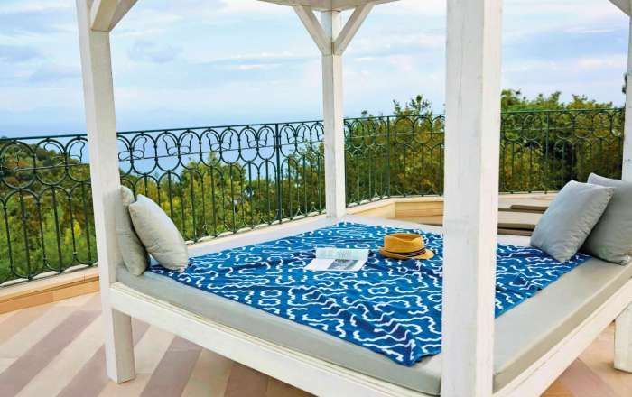 Sundeck