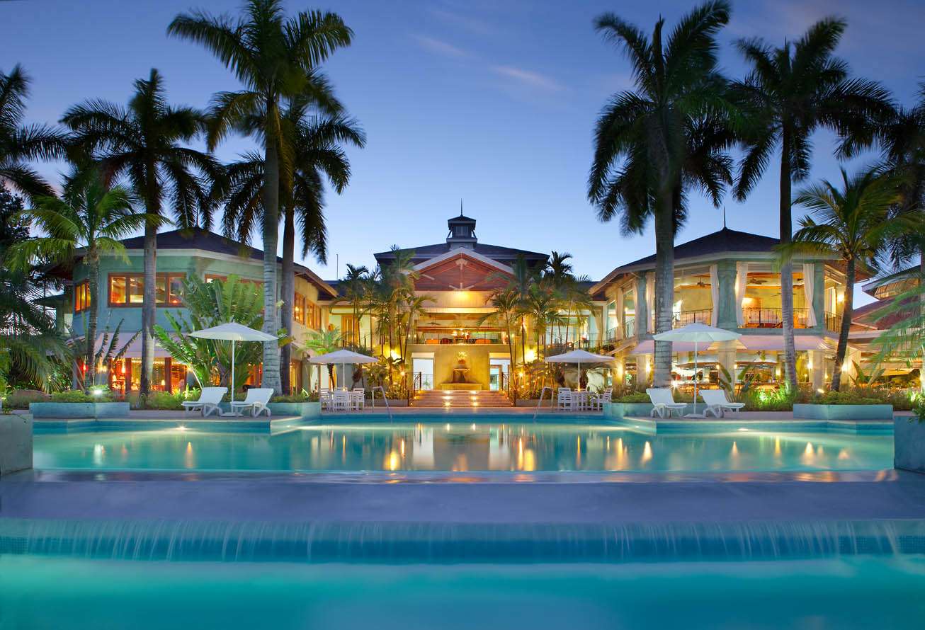 4-Star All-Inc Romantic Couples Resort inc Excursions