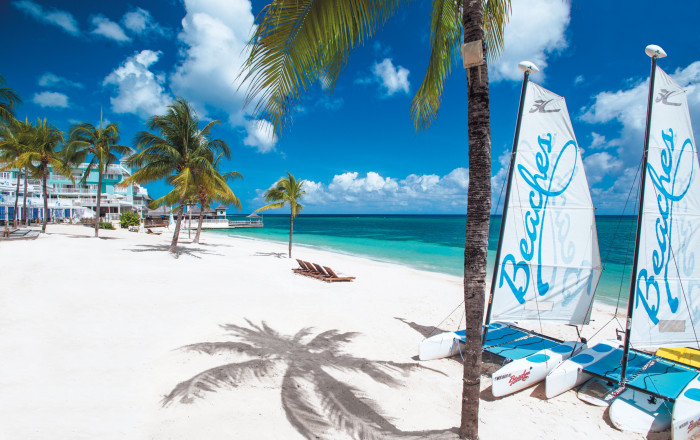 Main image for the offer: Up to £4,602 savings per couple w/ FREE Catamaran Tour + FREE Luxury Included® Privileges.