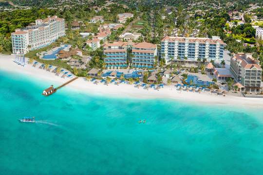 Main image of the hotel Sandals Dunn's River.