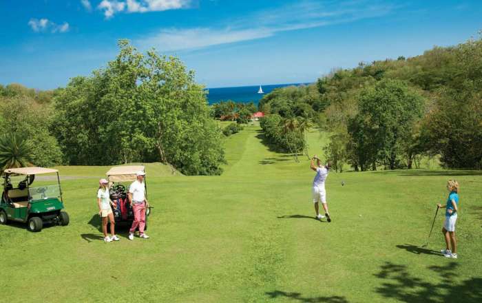 Sandals Signature Pool