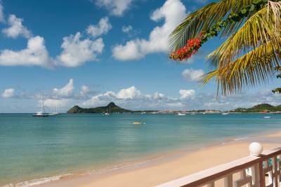 Signature image of Bay Gardens Inn.