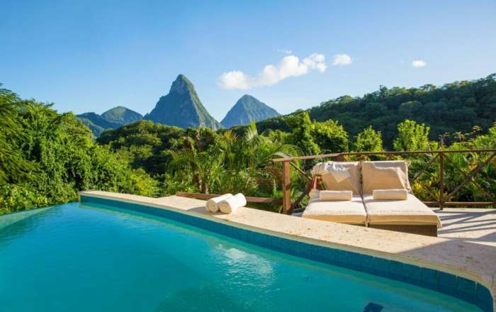 Piton Pool Suite