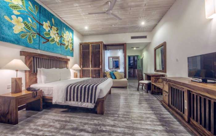 Deluxe Room with Private Balcony