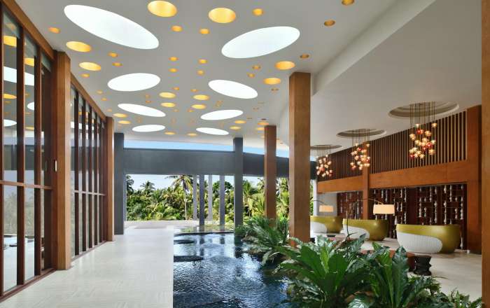 Experience Luxury in Sri Lanka