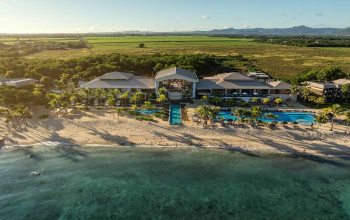 Incredible Beachfront Position