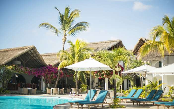 Veranda Palmar Beach Hotel Poolside