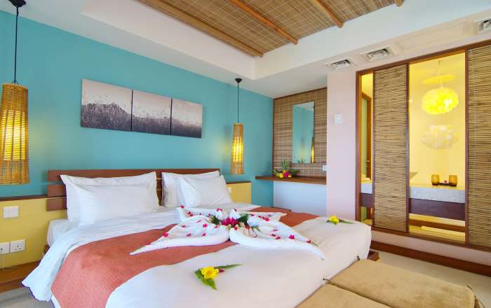 Accommodation Complete with Island Flair