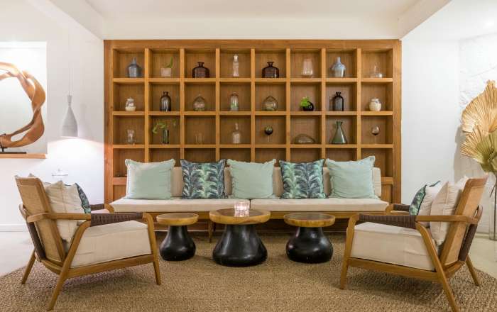 Kick Back in the Lobby