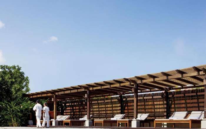 Experience Mauritian hospitality