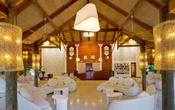 Calm Settings at the Lobby