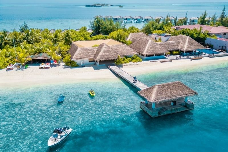 Image depicting an offer : Cocogiri Island Resort Maldives