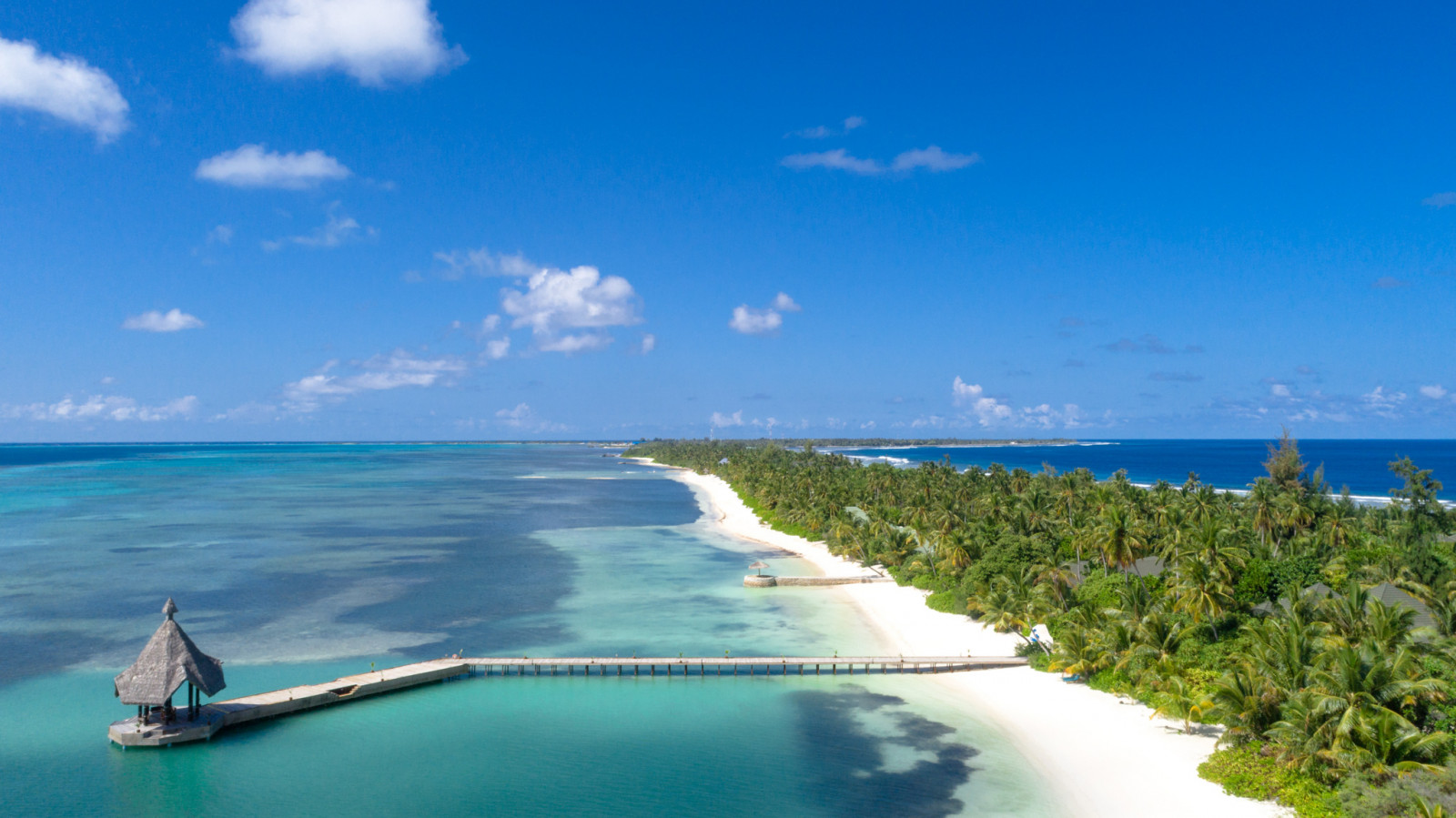 Image depicting an offer : Canareef Resort Maldives
