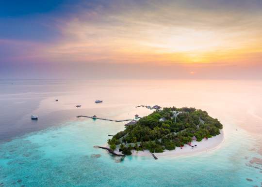 Main image of the hotel Eriyadu Island Resort Maldives - Secret Escapes.