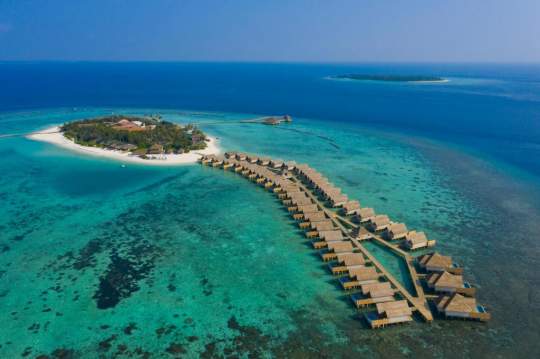 Main image of the hotel Emerald Faarufushi Resort.