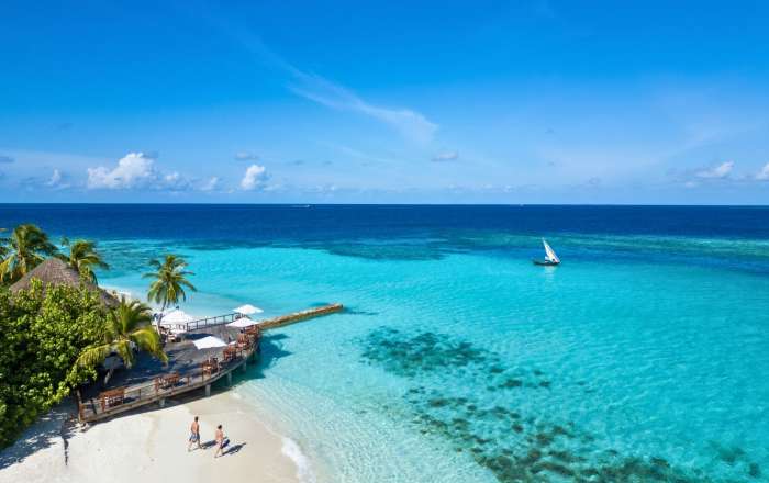 Beach at Makunudu Island