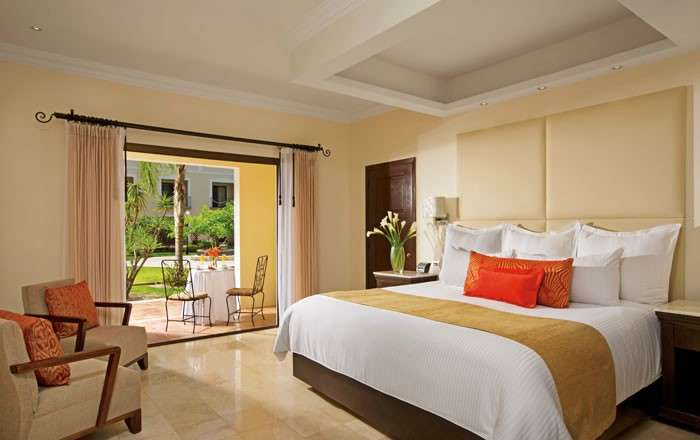 Deluxe Garden View Room