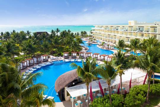 Main image of the hotel Azul Beach Resort Riviera Cancun by Karisma.