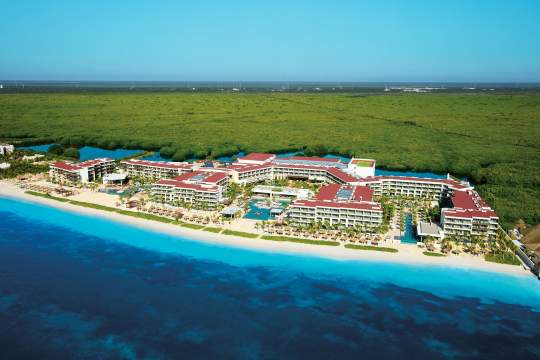 Main image of the hotel Breathless Riviera Cancun Resort & Spa.