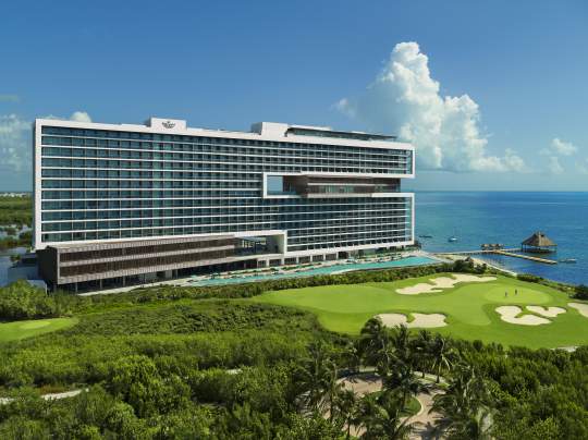 Main image of the hotel Dreams Vista Cancun Resort & Spa.