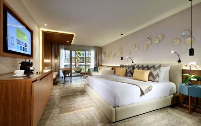 Lavish Junior Suite Bedroom